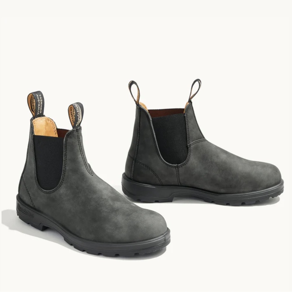 NWT NWB BLUNDSTONE MEN’S CLASSICS 587 RUSTIC BLACK